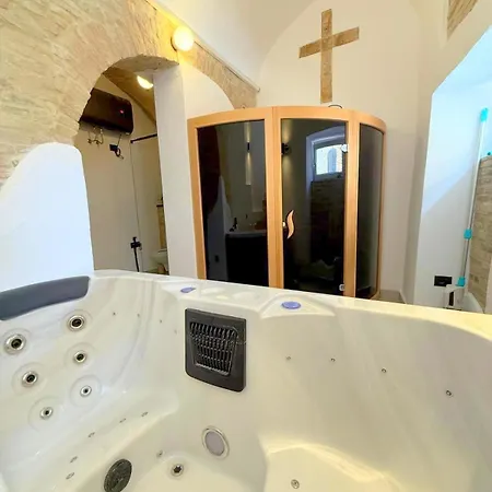 Charming Boutique Inn