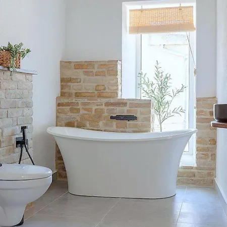 Charming Boutique * Villalfonsina